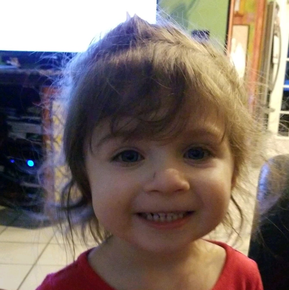 Meet your Posher, Connie